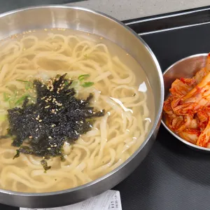 총각손칼국수 사진