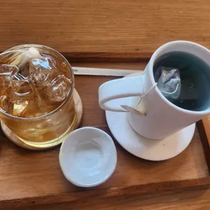 본지르르 사진