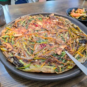 벚골도토리막국수 사진