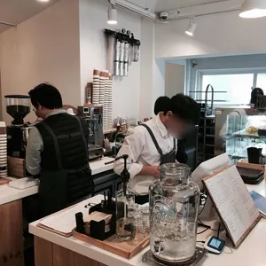 페르마타 리뷰 사진