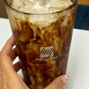 아임일리터 사진