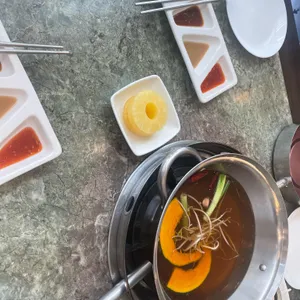 황돈 사진