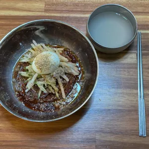 수정냉면 사진