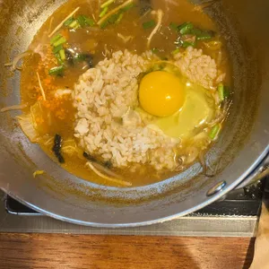 모모식탁 사진