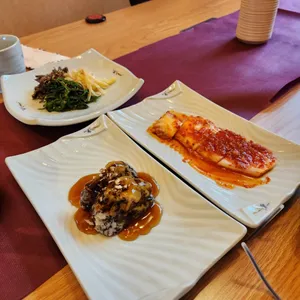 안다미로 한정식 사진