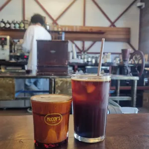 맥코이 사진