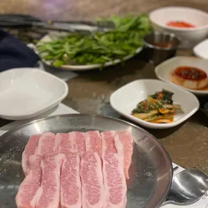 압구정진주 사진