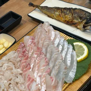 세꼬시마을 사진
