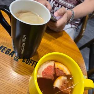 메가커피 사진