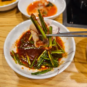 군자뉴닭한마리 사진