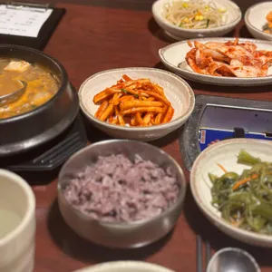 생생이두부보쌈 사진