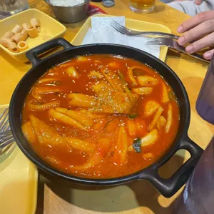 깐부치킨 사진