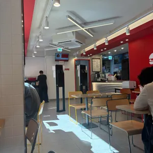 롯데리아 대표 사진