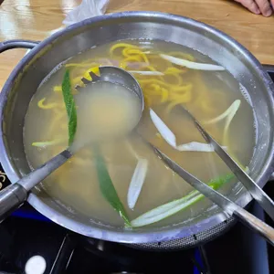 황도바지락칼국수 사진