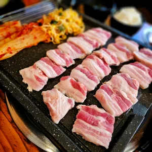 고백집 백반 삼겹살 리뷰 사진