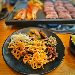고백집 백반 삼겹살 리뷰 사진