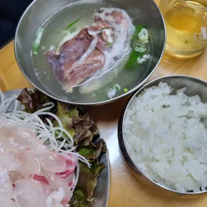 부산명물횟집 사진