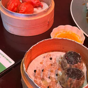 갸우뚱 사진