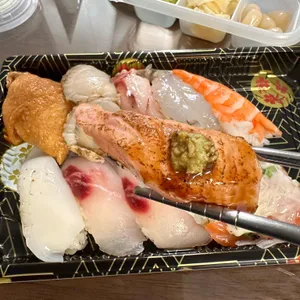 스시앤도시락 사진