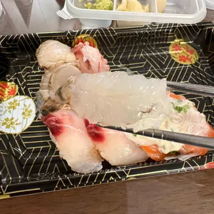 스시앤도시락 사진