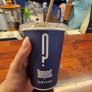 디피스트 사진