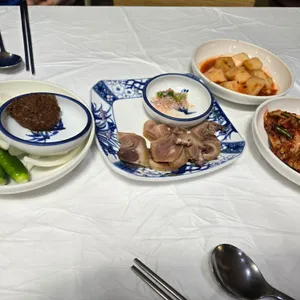할배가마솥국밥 사진