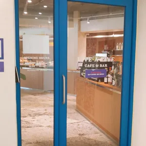 라이브 어 라이브 리뷰 사진