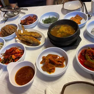 구드래 돌쌈밥 사진