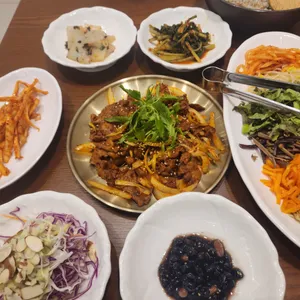 봄이보리밥 사진