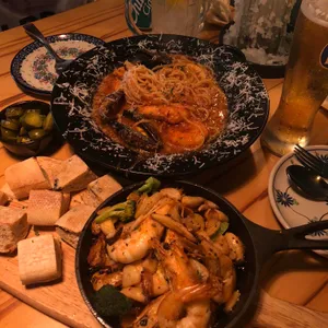 이즈비 사진