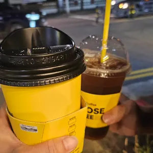 컴포즈커피 사진