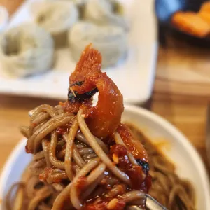 사랑채막국수 사진