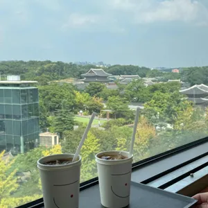 비어있는 삶 리뷰 사진