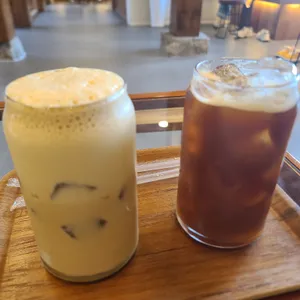 인텔리젠시아 사진
