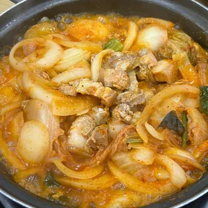 돼지집 사진