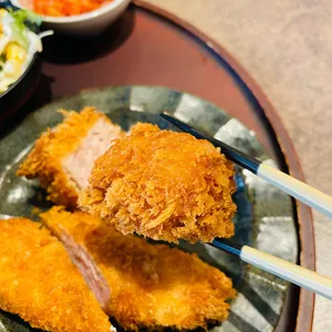 예술작품을 빚다 비즐 사진