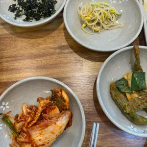 솥뚜껑오리주물럭 사진