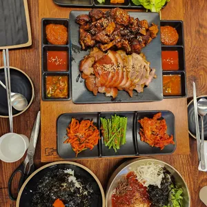 귀한족발 리뷰 사진