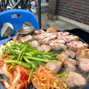 태태삼겹 신당 사진