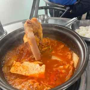 백채김치찌개 사진