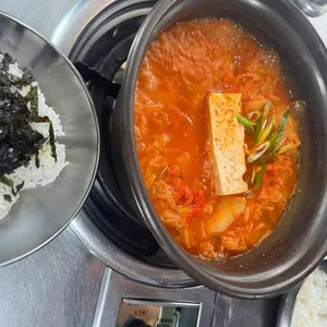 백채김치찌개 사진