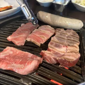 흑돼지삼백식당 사진