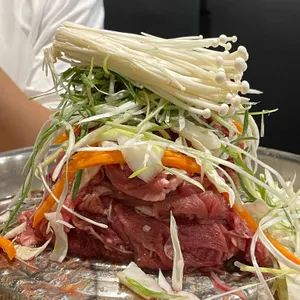 오월돼지 사진