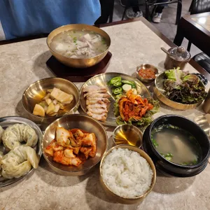 양재옥 사진