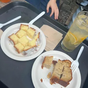 오우드 사진