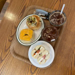 브라운오델리 사진