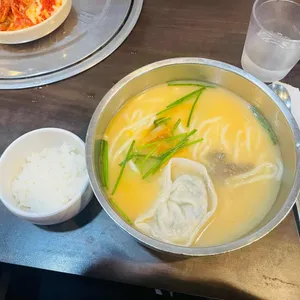 명동칼국수샤브샤브 사진