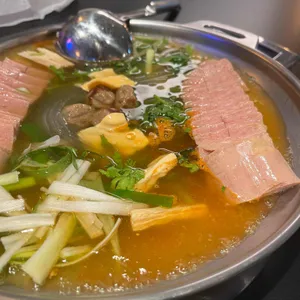 완백부대찌개 고사리꽃삼겹 사진
