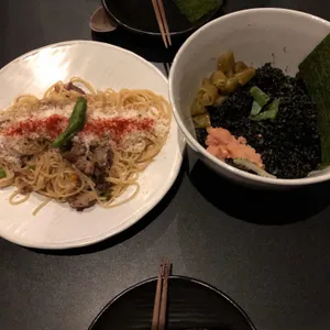 리파인 사진