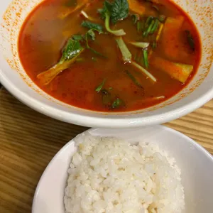 홍보석 대표 사진